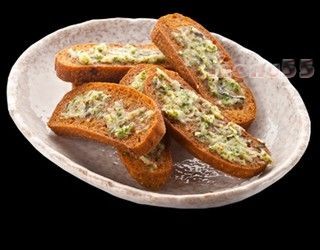 Menu55 - Škvarková pomazánka + chléb 2 ks